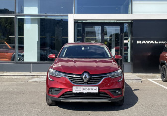 Подержанный автомобиль Renault Arkana 2019 года (2 фото)
