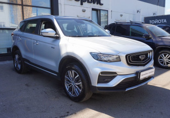Подержанный автомобиль Geely Atlas Pro 2023 года (3 фото)