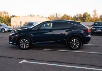 Подержанный автомобиль Lexus RX 2019 года (8 фото)