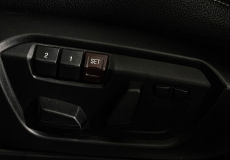 Подержанный автомобиль BMW X3 2015 года (16 фото)