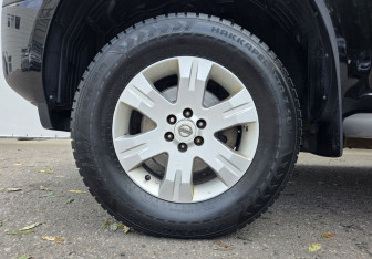 Подержанный автомобиль Nissan Pathfinder 2007 года (23 фото)