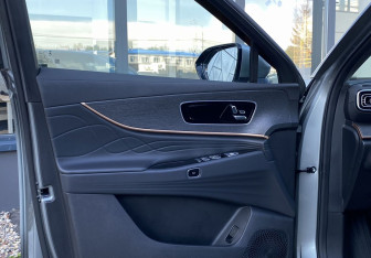 Подержанный автомобиль Jaecoo J8 2024 года (22 фото)