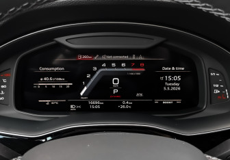 Подержанный автомобиль Audi SQ8 2024 года (13 фото)