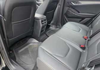 Подержанный автомобиль JAC JS6 2023 года (10 фото)