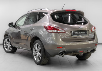 Подержанный автомобиль Nissan Murano Suv 2013 года (7 фото)