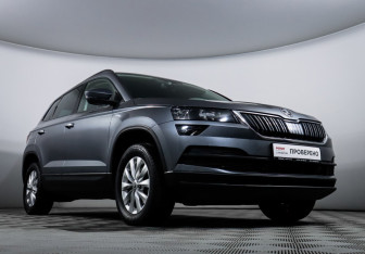 Подержанный автомобиль Skoda Karoq 2020 года (18 фото)