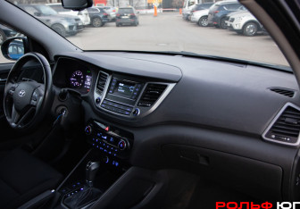 Подержанный автомобиль Hyundai Tucson 2015 года (7 фото)