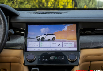 Подержанный автомобиль Lynk&Co 09 2022 года (15 фото)