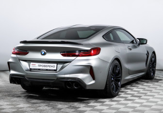 Подержанный автомобиль BMW M8 Coupe 2019 года (5 фото)