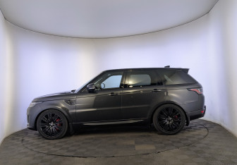 Подержанный автомобиль Land Rover Range Rover Sport 2022 года (8 фото)