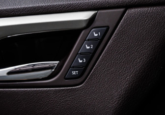 Подержанный автомобиль Lexus RX 2016 года (18 фото)