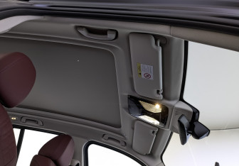 Подержанный автомобиль BMW X3 2024 года (23 фото)