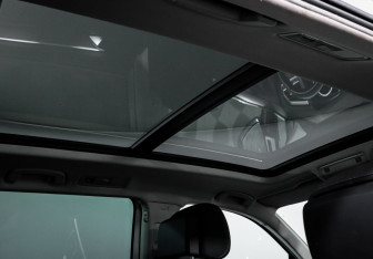 Подержанный автомобиль Volkswagen Tiguan 2018 года (16 фото)