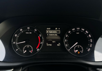 Подержанный автомобиль Skoda Octavia Liftback 2020 года (15 фото)