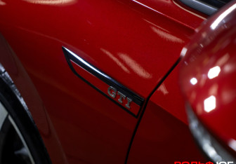 Подержанный автомобиль Volkswagen Golf GTI Hatchback 2021 года (29 фото)