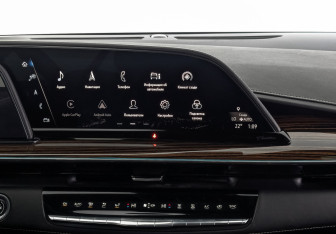 Подержанный автомобиль Cadillac Escalade Suv 2021 года (16 фото)