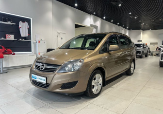 Подержанный автомобиль Opel Zafira Compactvan 2012 года (1 фото)