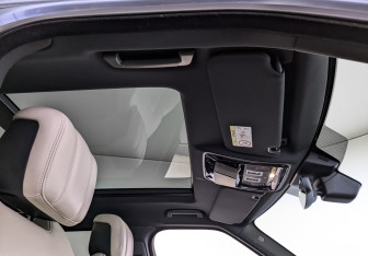 Подержанный автомобиль Land Rover Range Rover Sport 2021 года (22 фото)