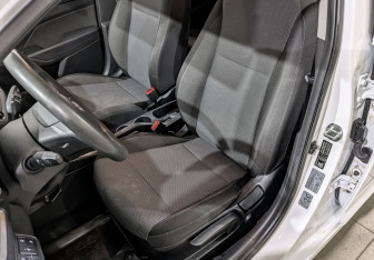 Подержанный автомобиль Hyundai Solaris Sedan 2022 года (19 фото)