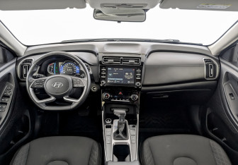 Подержанный автомобиль Hyundai Creta 2021 года (14 фото)