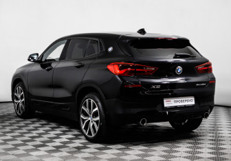 Подержанный автомобиль BMW X2 2018 года (7 фото)