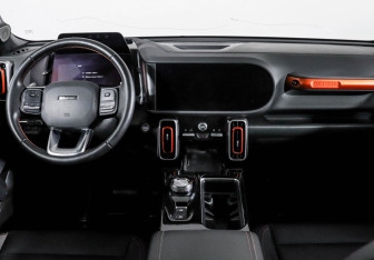 Подержанный автомобиль Haval Dargo 2023 года (12 фото)
