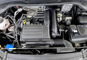 Подержанный автомобиль Skoda Rapid Liftback 2021 года (9 фото)