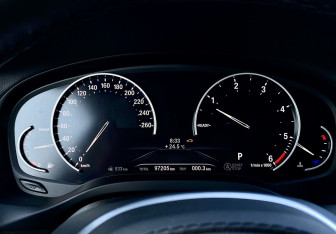 Подержанный автомобиль BMW X4 2019 года (25 фото)