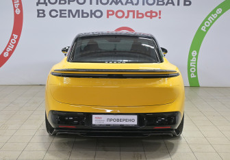 Подержанный автомобиль Zeekr 007 2024 года (5 фото)