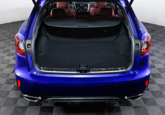 Подержанный автомобиль Lexus RX 2017 года (9 фото)