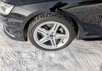 Подержанный автомобиль Audi A4 Sedan 2021 года (18 фото)