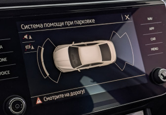 Подержанный автомобиль Skoda Superb Liftback 2021 года (25 фото)