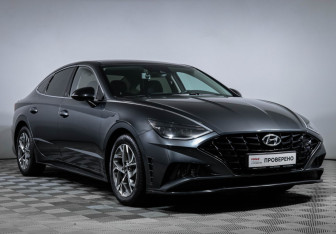 Подержанный автомобиль Hyundai Sonata 2020 года (3 фото)