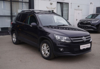 Подержанный автомобиль Volkswagen Tiguan 2015 года (3 фото)