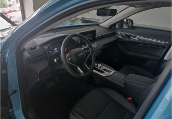 Новый Haval Jolion 2025 (9 фото)