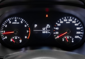 Подержанный автомобиль Kia Picanto 2017 года (16 фото)