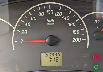 Подержанный автомобиль LADA (ВАЗ) Priora Wagon 2011 года (12 фото)