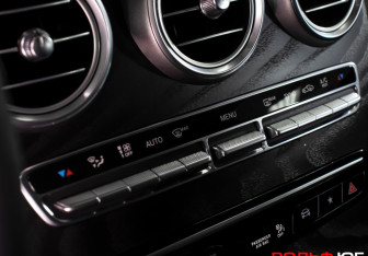 Подержанный автомобиль Mercedes-Benz GLC Coupe 2020 года (18 фото)