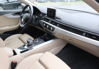 Подержанный автомобиль Audi A5 Liftback 2018 года (9 фото)