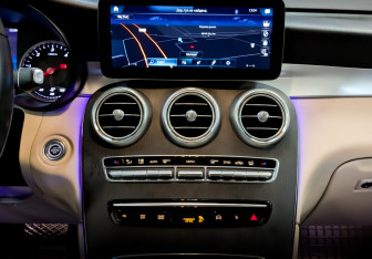 Подержанный автомобиль Mercedes-Benz GLC Coupe 2021 года (15 фото)