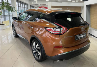 Подержанный автомобиль Nissan Murano Suv 2016 года (7 фото)