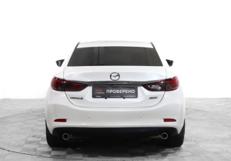 Подержанный автомобиль Mazda 6 Sedan 2015 года (6 фото)