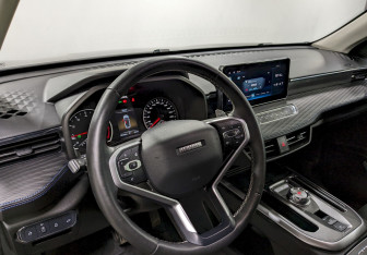 Подержанный автомобиль Haval Jolion 2022 года (13 фото)