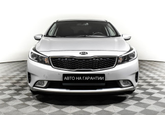 Подержанный автомобиль Kia Cerato Sedan 2018 года (2 фото)