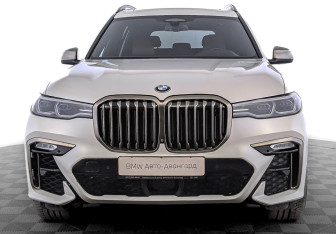 Подержанный автомобиль BMW X7 2019 года (2 фото)
