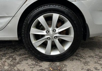 Подержанный автомобиль Hyundai Solaris Sedan 2014 года (16 фото)