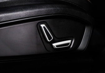 Подержанный автомобиль Geely Okavango 2024 года (24 фото)