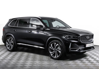 Подержанный автомобиль Geely Monjaro 2023 года (3 фото)