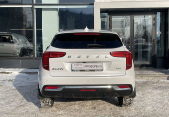 Подержанный автомобиль Haval Jolion 2021 года (6 фото)