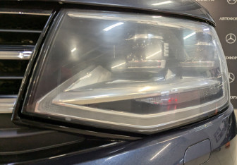 Подержанный автомобиль Volkswagen Caravelle 2018 года (11 фото)